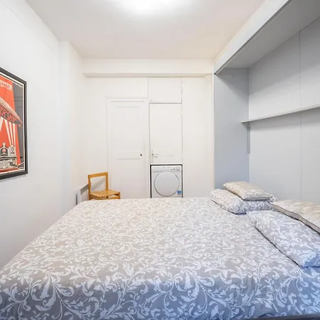 Apartment De Charme Au Coeur Du Marais Paris