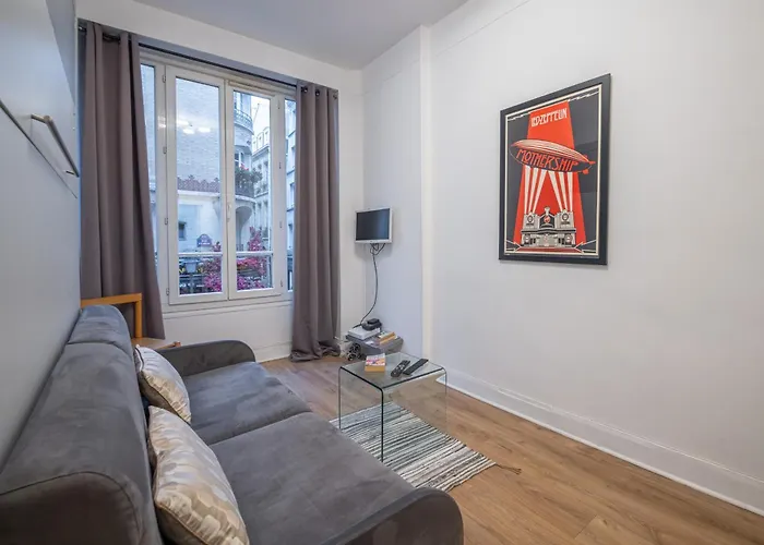 De Charme Au Coeur Du Marais Parijs