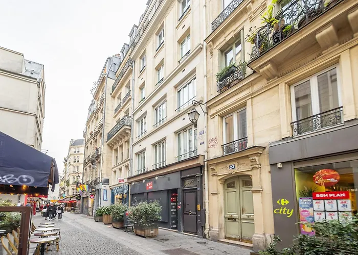 Appartement De Charme Au Coeur Du Marais